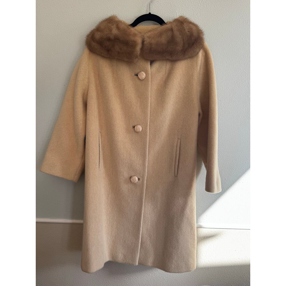 DUMAS California Vintage 1990s Beige Wool Mink Collar 3 Button Coat